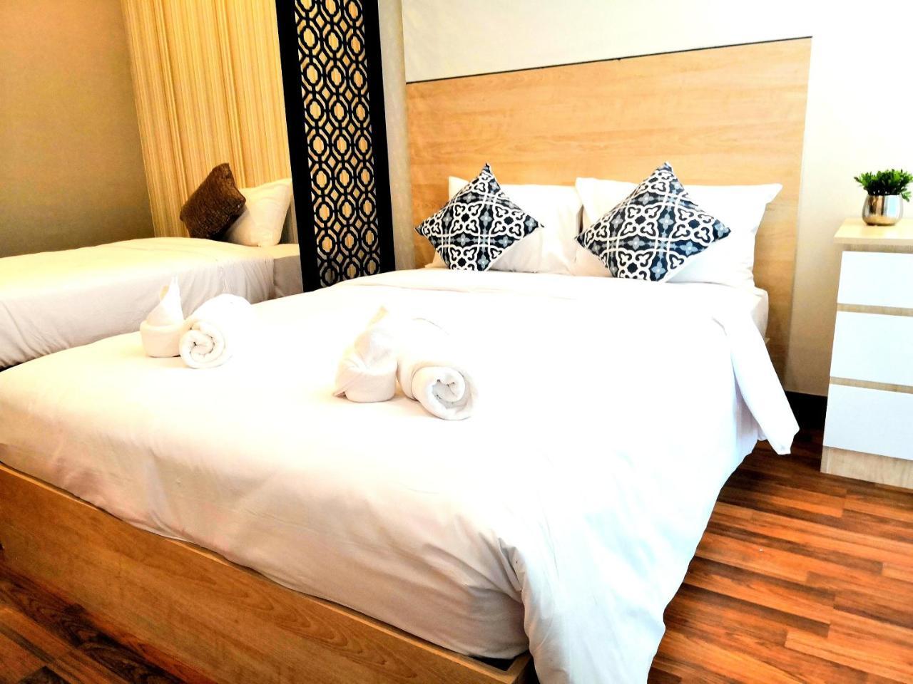 Siri Hotel Chiang Mai Esterno foto